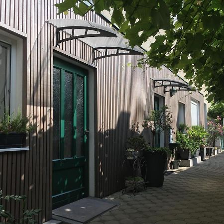 Weingut Krikler Weiden am See Exterior foto